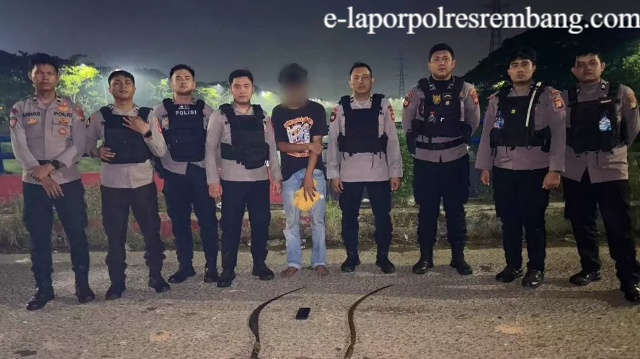 Polisi Tangkap Pemuda Bersenjata Tajam di Bekasi