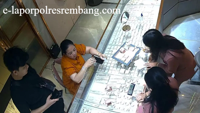 Lengkap Kasus Pencurian Perhiasan di Mal